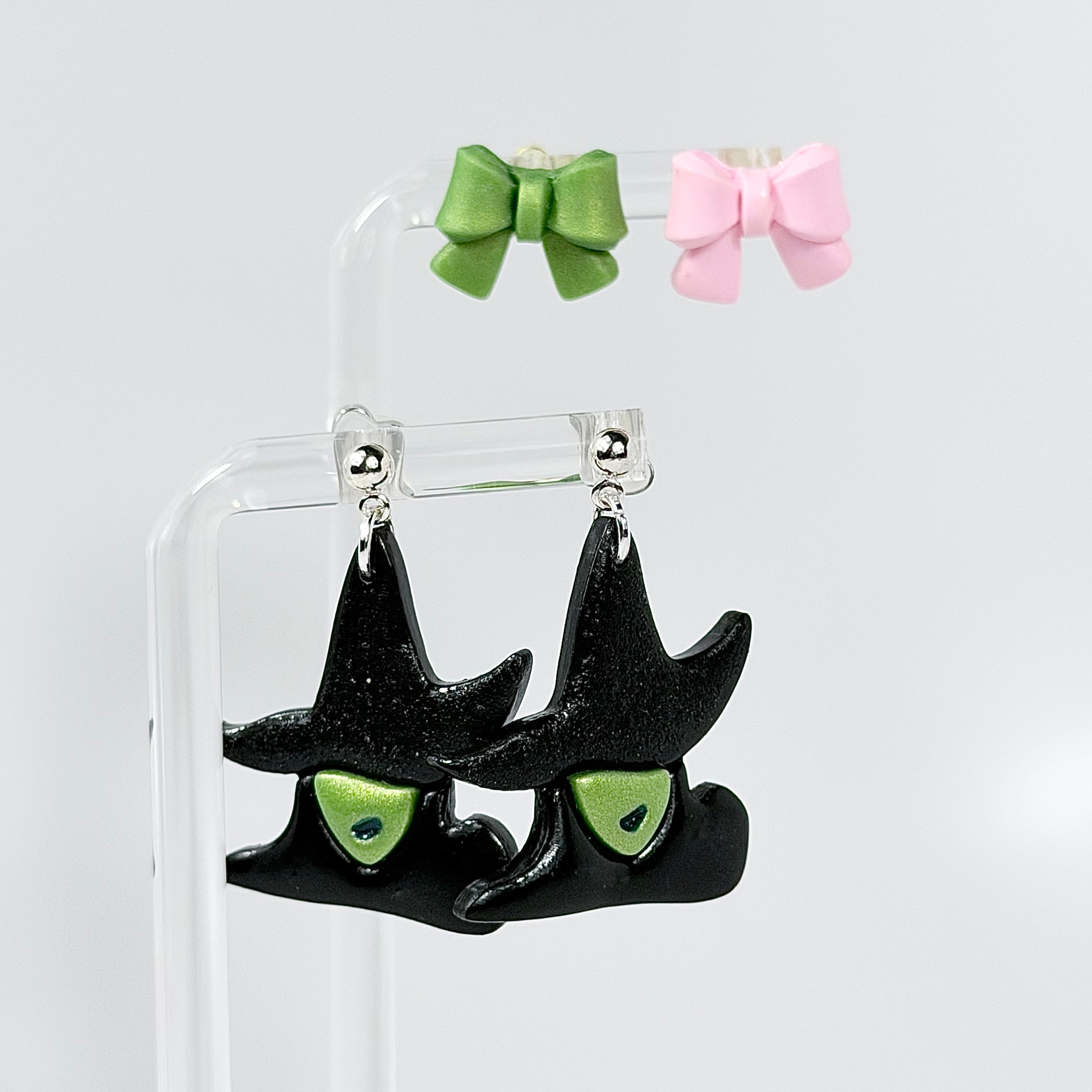 Pink Goes Good with Green Dangles and Studs Pack
