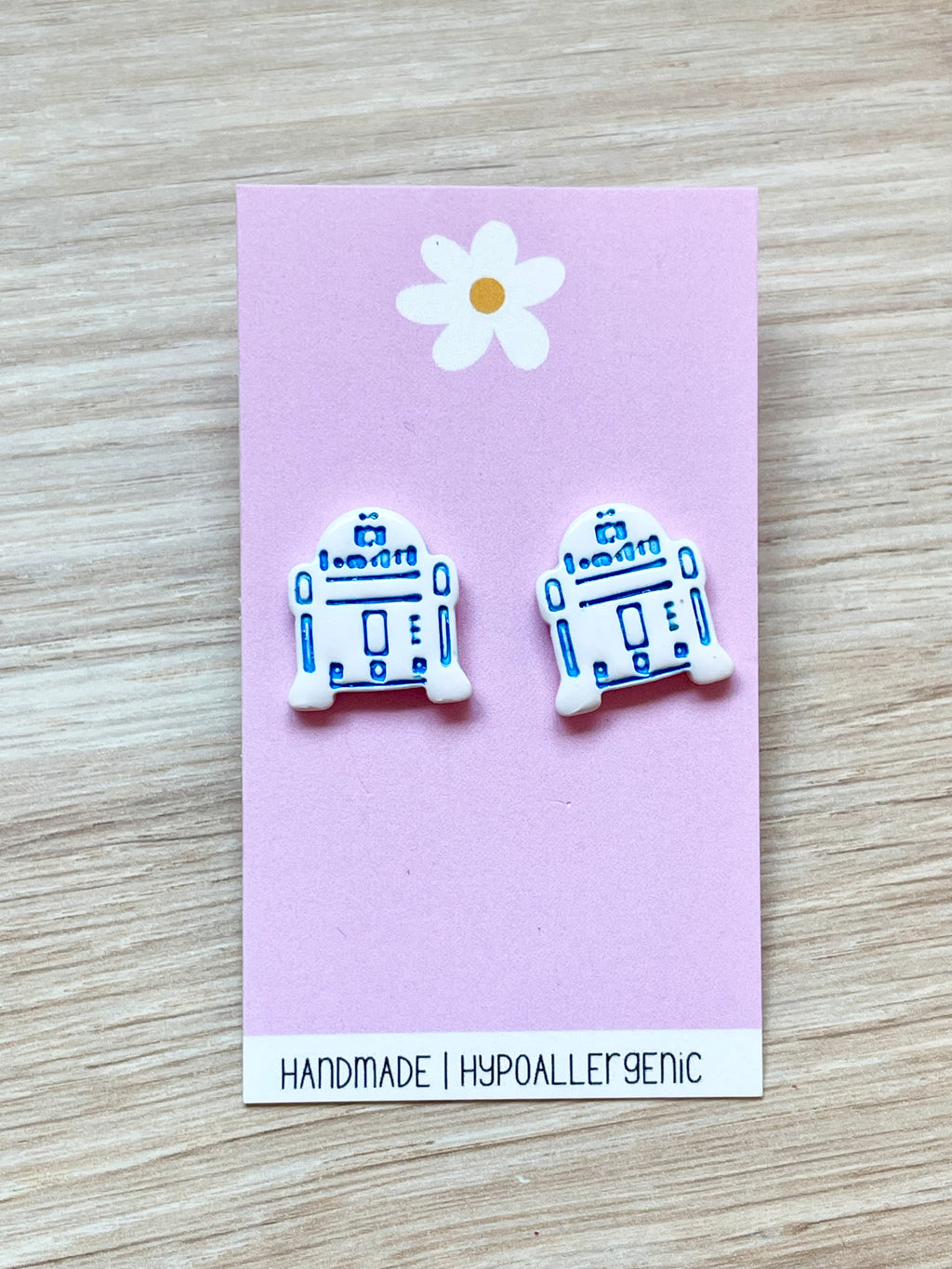 Friendly Droid Studs