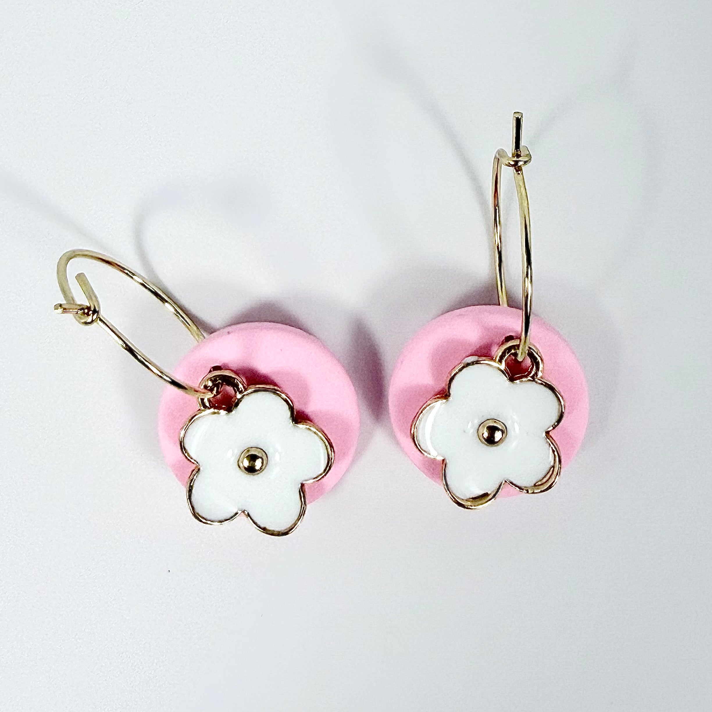 Daisy Darling Hoops