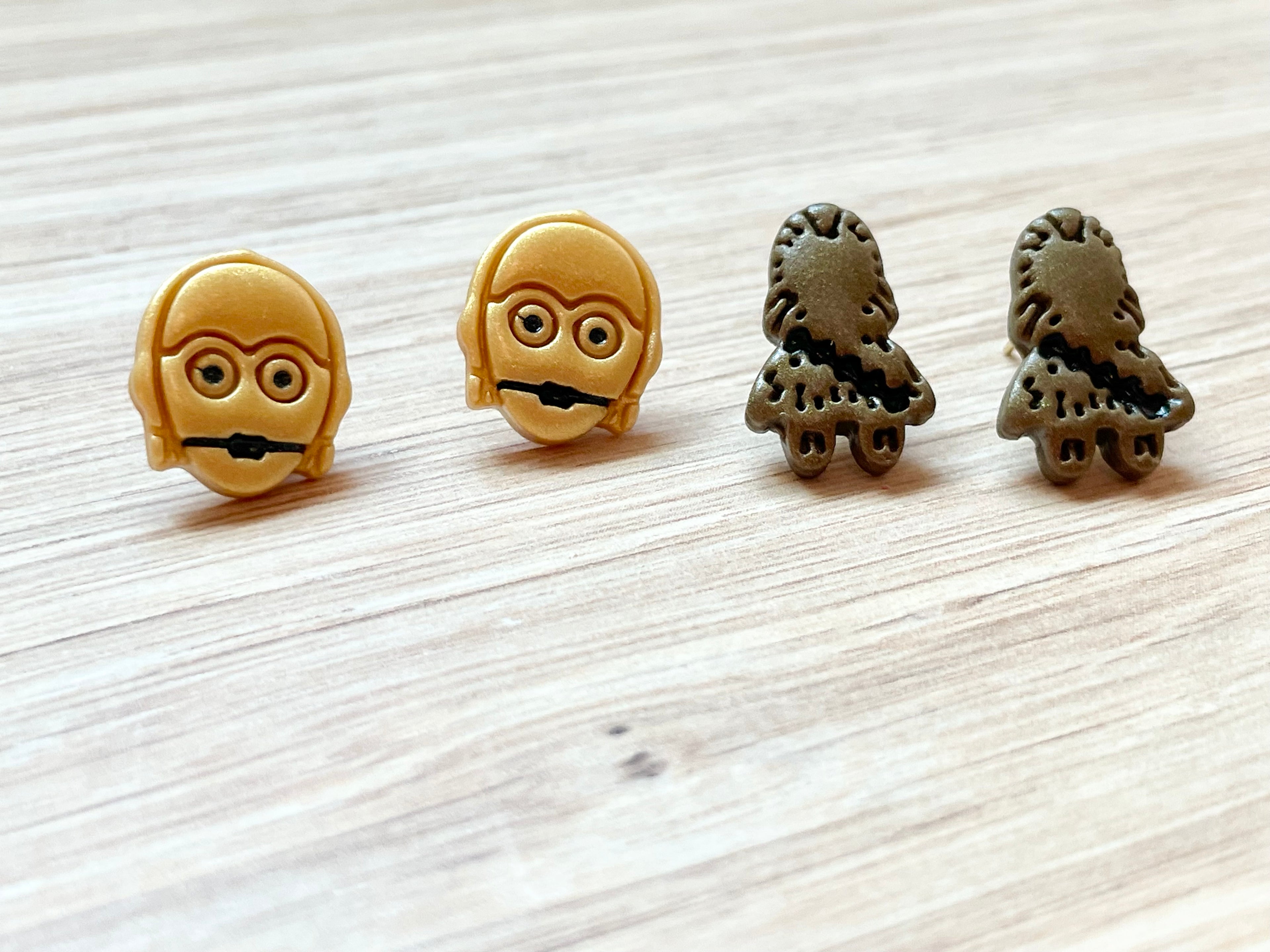 Gold Robot and Furry Friend Stud Pack