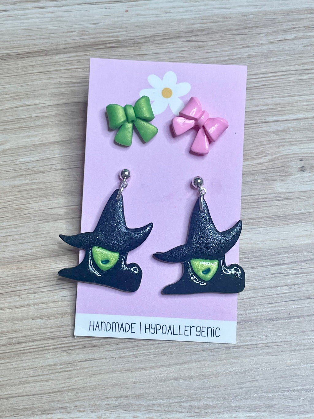 Pink Goes Good with Green Dangles and Studs Pack